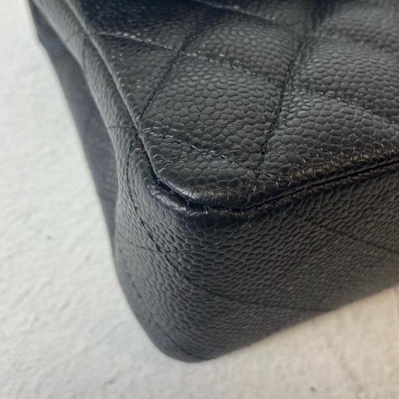 Chanel Classic Medium Black Caviar Flap - Picture 6 of 14